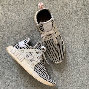 Adidas NMD XR1 Zebra